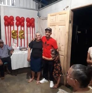 Meet your Posher, Delvis